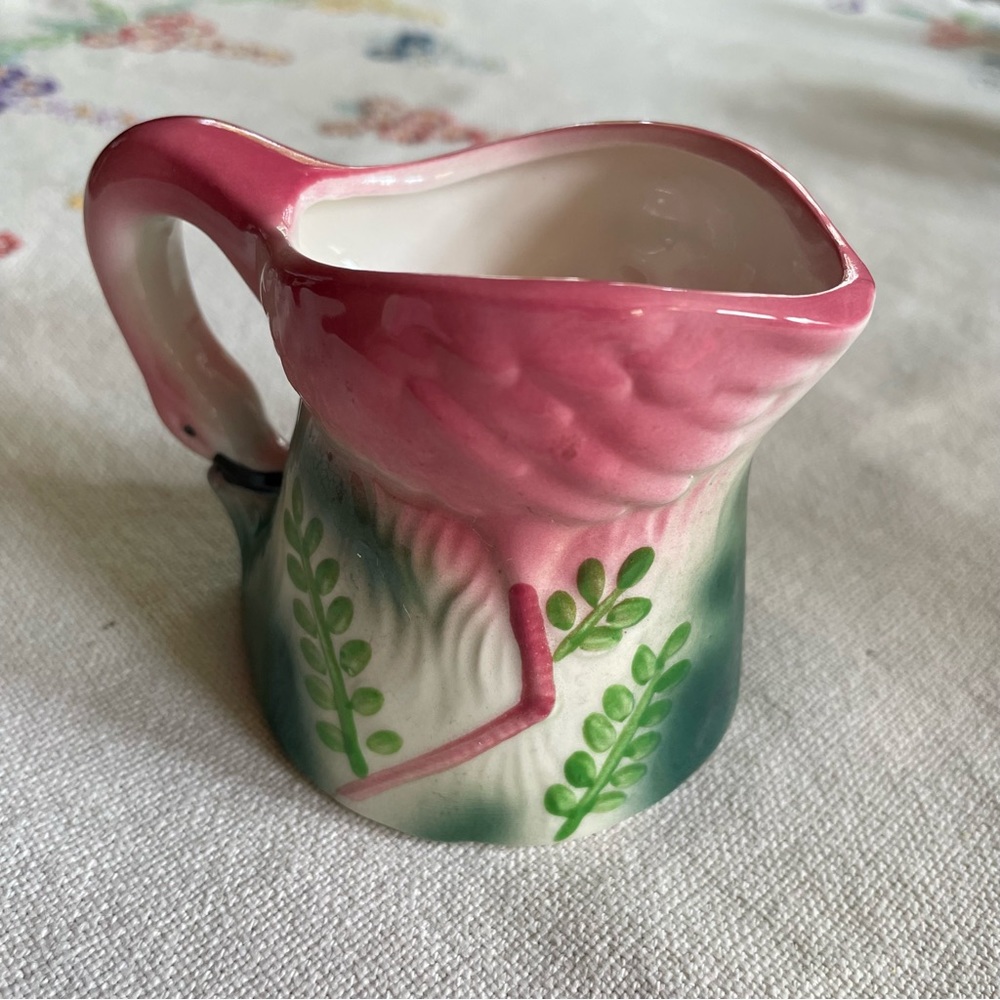 Vintage Sarsaparilla Deco Design 1982 Pink Flamingo Creamer. 3"Tall x 4" Wide - Picture 2 of 14